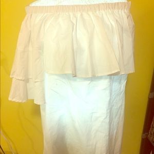Off the shoulder ruffle shirt